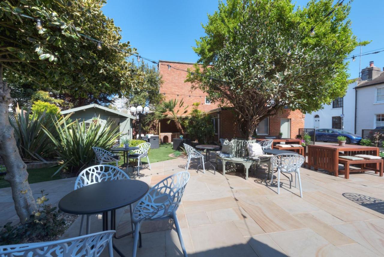 Florence Gardens Boutique And Restaurant Портцмаус